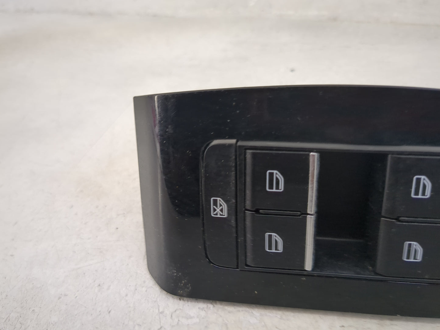 2025 Mazda Mazda3 Master Power Window Switch Replacement Driver Side Left P/N:BDGF 66 350B 4299 T1A Fits OEM Used Auto Parts