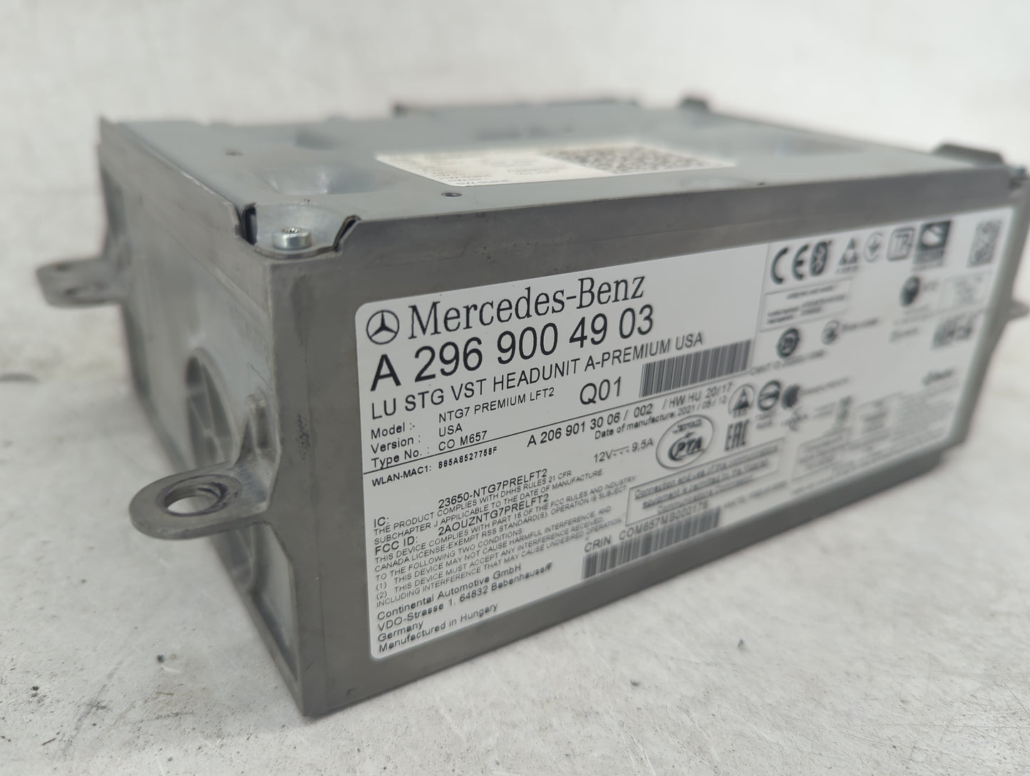 2025 Mercedes-Benz Amg Gt 53 Radio AM FM Cd Player Receiver Replacement Fits OEM Used Auto Parts - Oemusedautoparts1.com