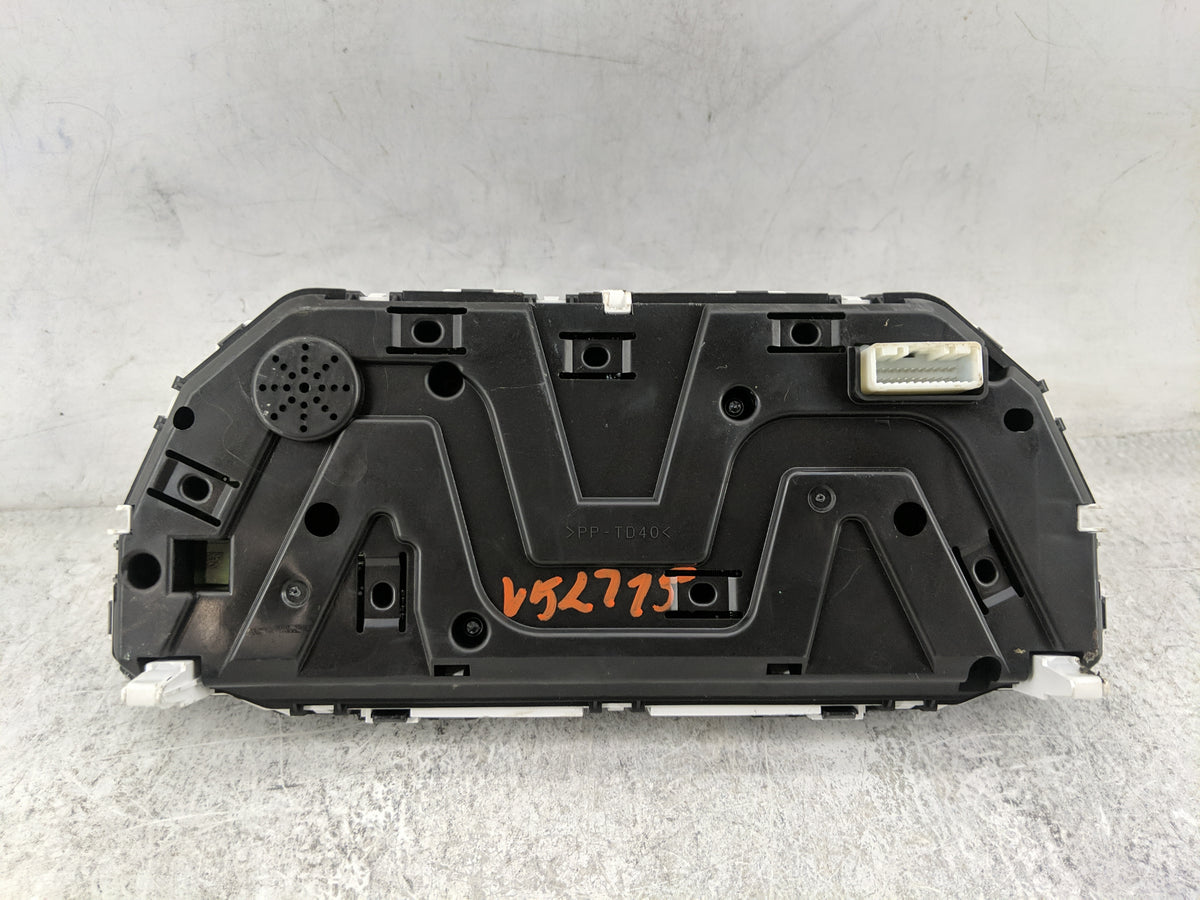 2025 Mitsubishi Eclipse Cross Instrument Cluster Speedometer Gauges P/N:AAA24054900 HW5700, SW051001, EEP19072606 Miles: Fit