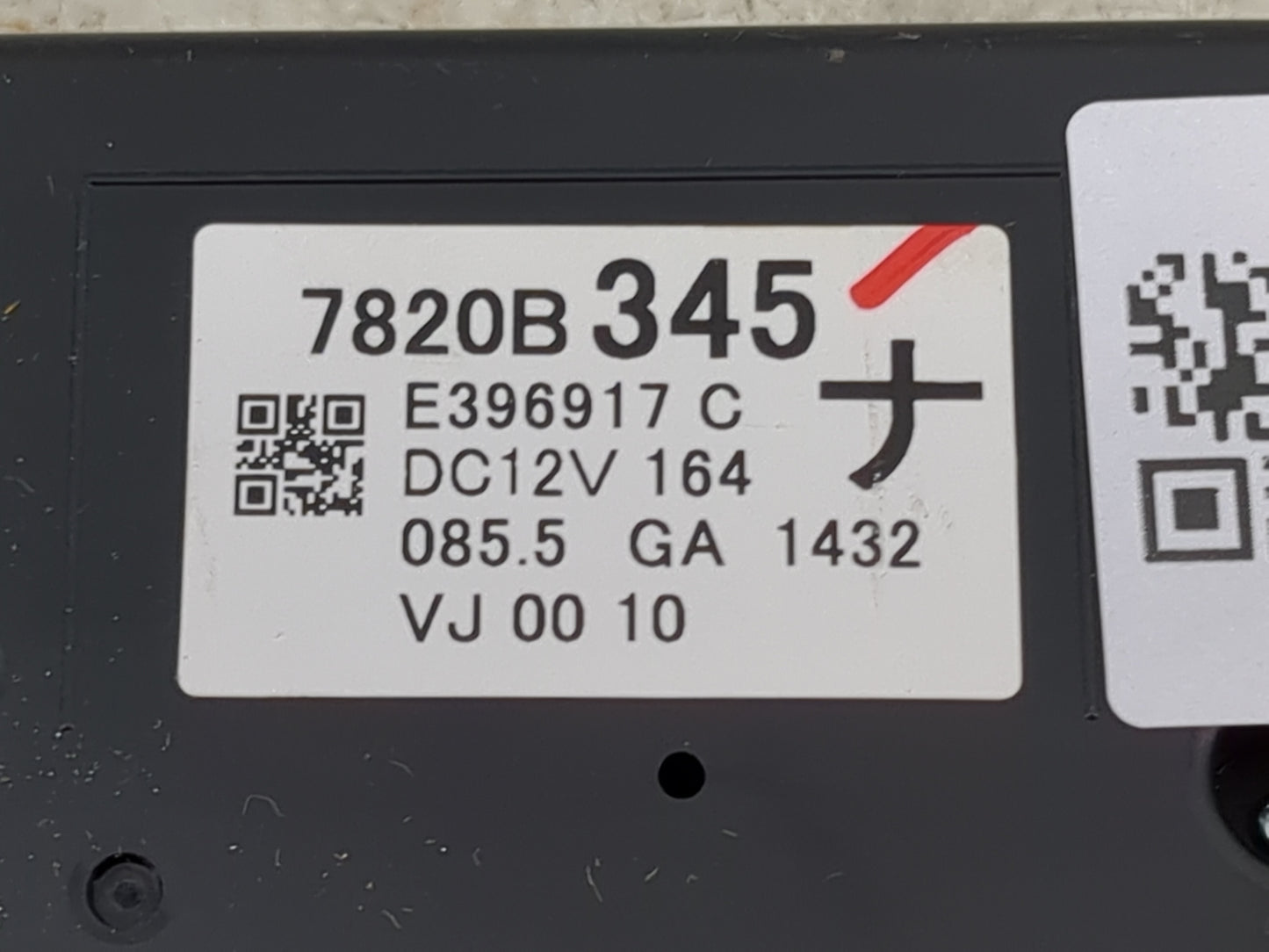 2025 Mitsubishi Eclipse Cross Climate Control Module Temperature AC/Heater Replacement P/N:7820B345 E396917 C Fits OEM Used 