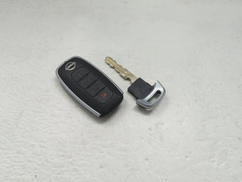 compare product Nissan Keyless Entry Remote Fob KR5TXPZ1 285E3-5MR3B | 285E3-5MR3E 4 buttons