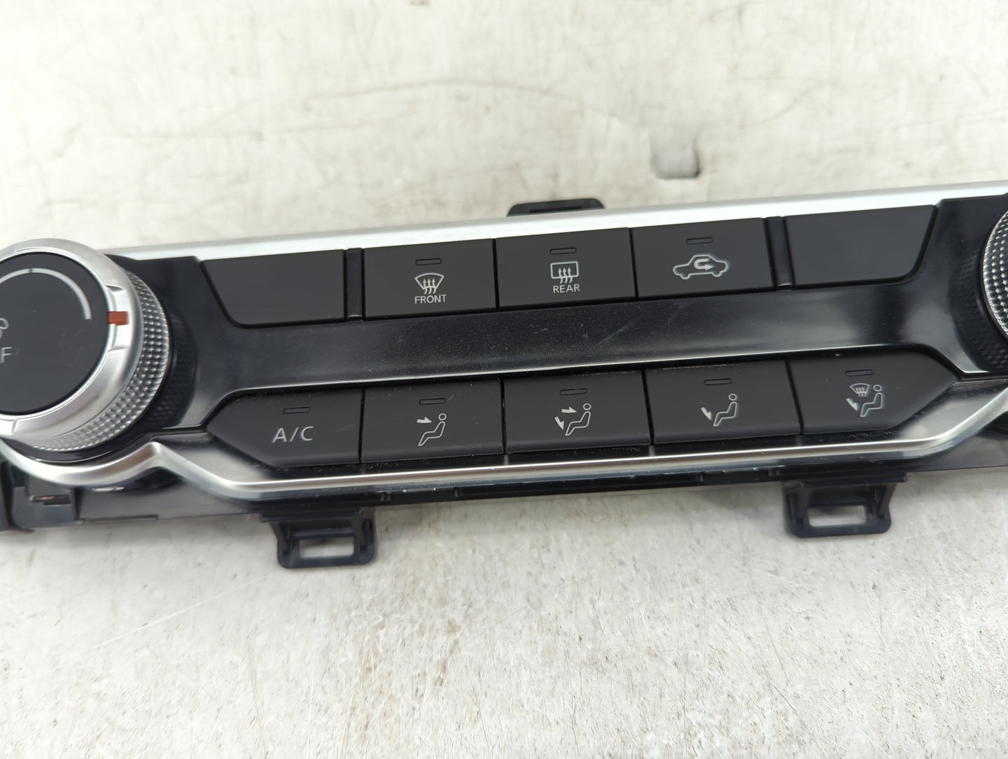 2019-2022 Nissan Altima Climate Control Module Temperature AC/Heater Replacement Fits Fits 2019 2020 2021 2022 OEM Used Auto