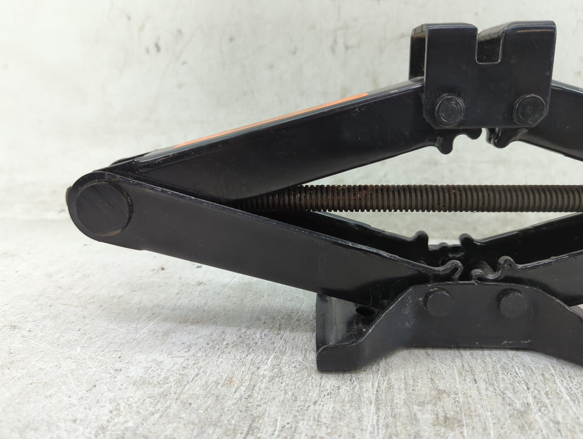 2025 Nissan Altima Spare Scissor Car Jack - Oemusedautoparts1.com