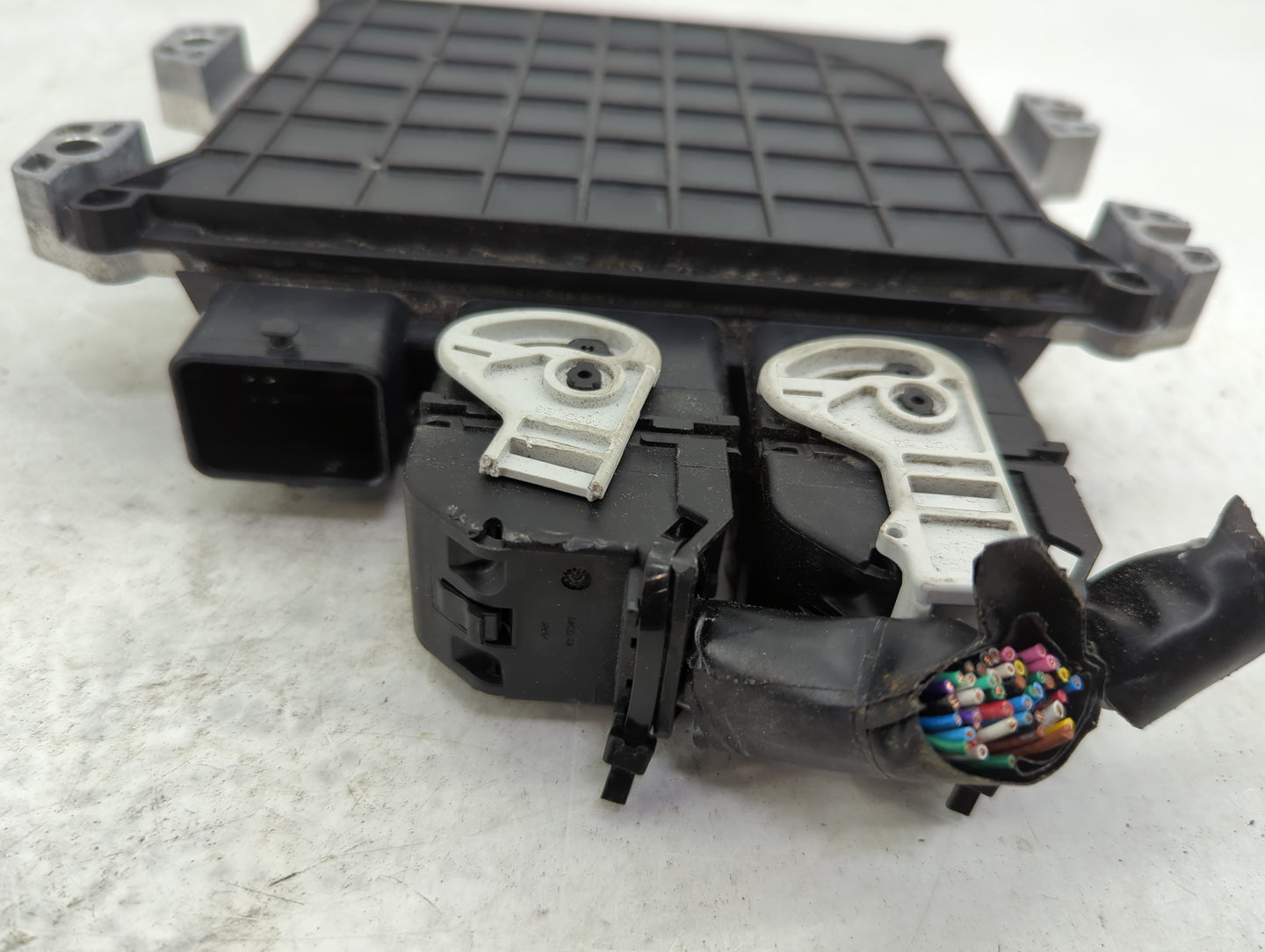 2019-2022 Nissan Altima PCM Engine Control Computer ECU ECM PCU OEM P/N:NEC070-696 Fits Fits 2019 2020 2021 2022 OEM Used Au