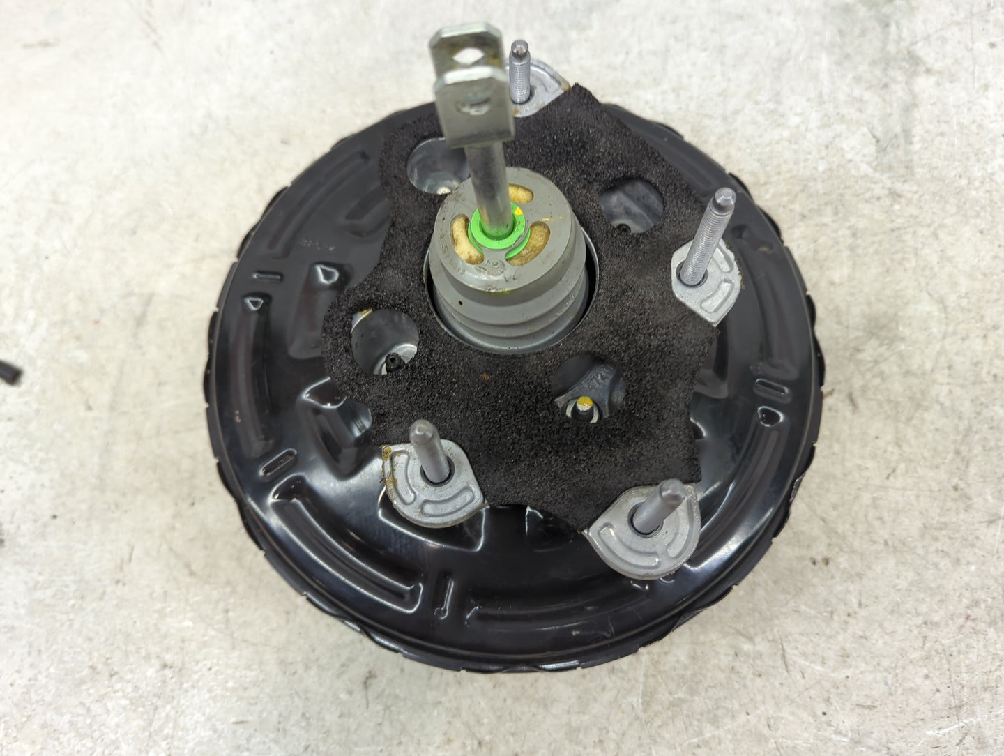 2025 Nissan Kicks Power Brake Booster Oem - Oemusedautoparts1.com