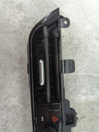 2025 Nissan Kicks Radio AM FM Cd Player Receiver Replacement P/N:253917LA2A Fits OEM Used Auto Parts - Oemusedautoparts1.com