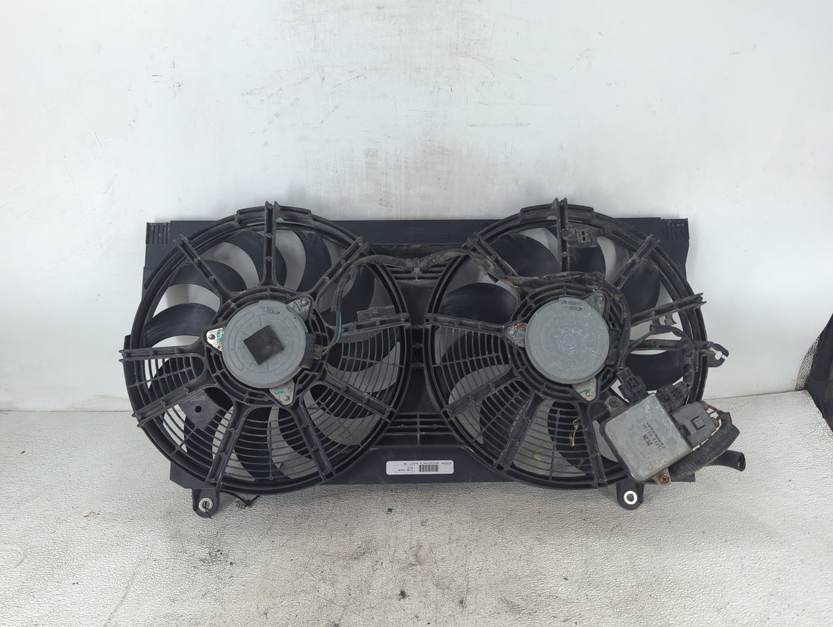 2017-2021 Nissan Leaf Electric Radiator Cooling Fan Motor Assembly P/N:21481 5SA0B Fits Fits 2017 2018 2019 2020 2021 OEM Us