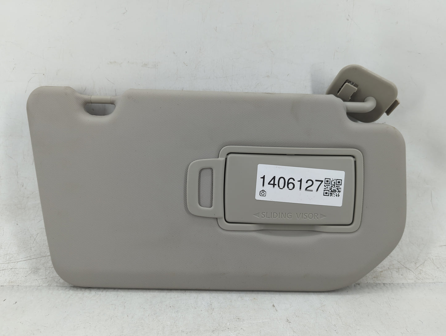 2025 Nissan Rogue Sun Visor Shade Replacement Passenger Right Mirror Fits OEM Used Auto Parts - Oemusedautoparts1.com