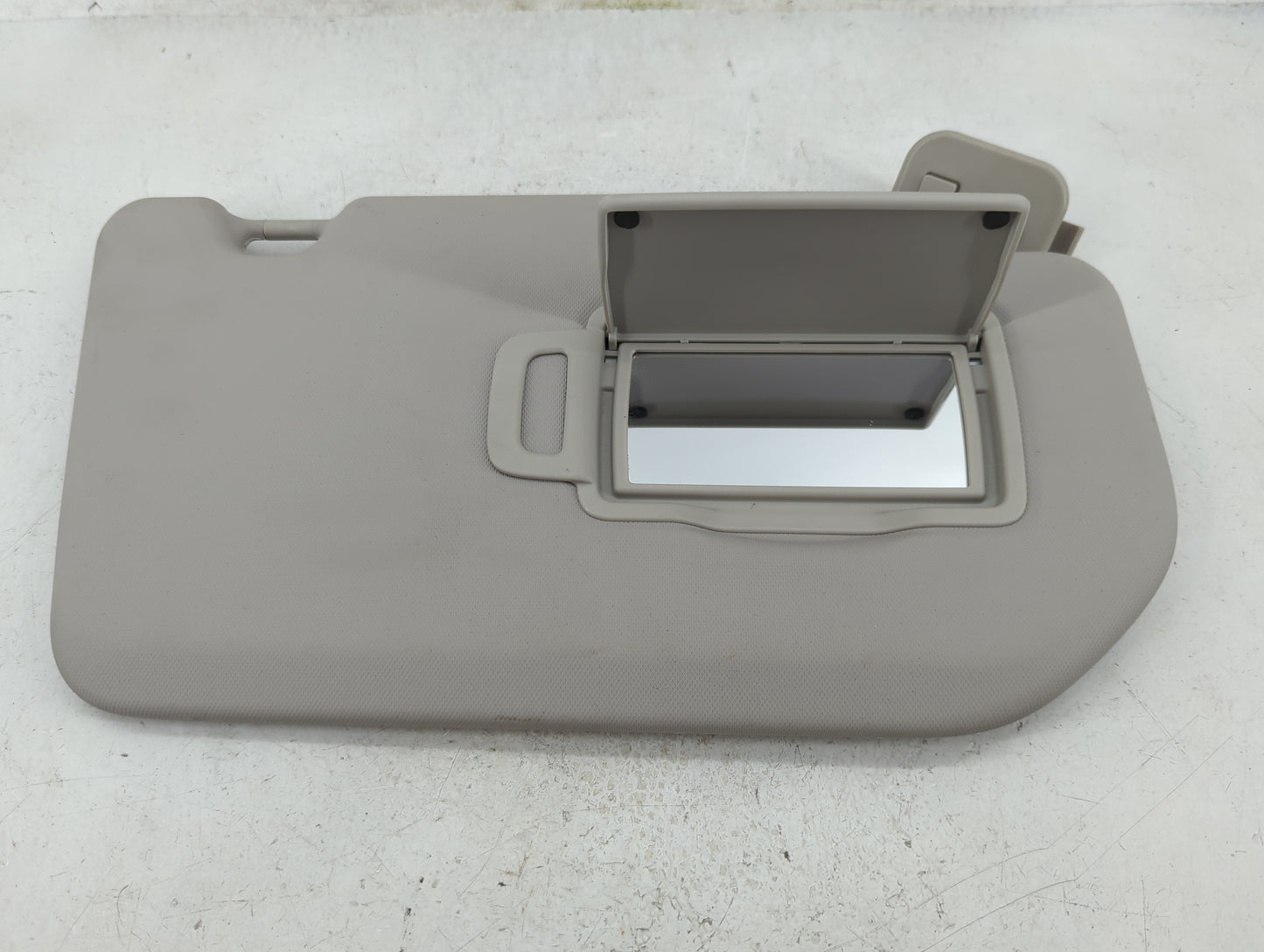 2025 Nissan Rogue Sun Visor Shade Replacement Passenger Right Mirror Fits OEM Used Auto Parts - Oemusedautoparts1.com