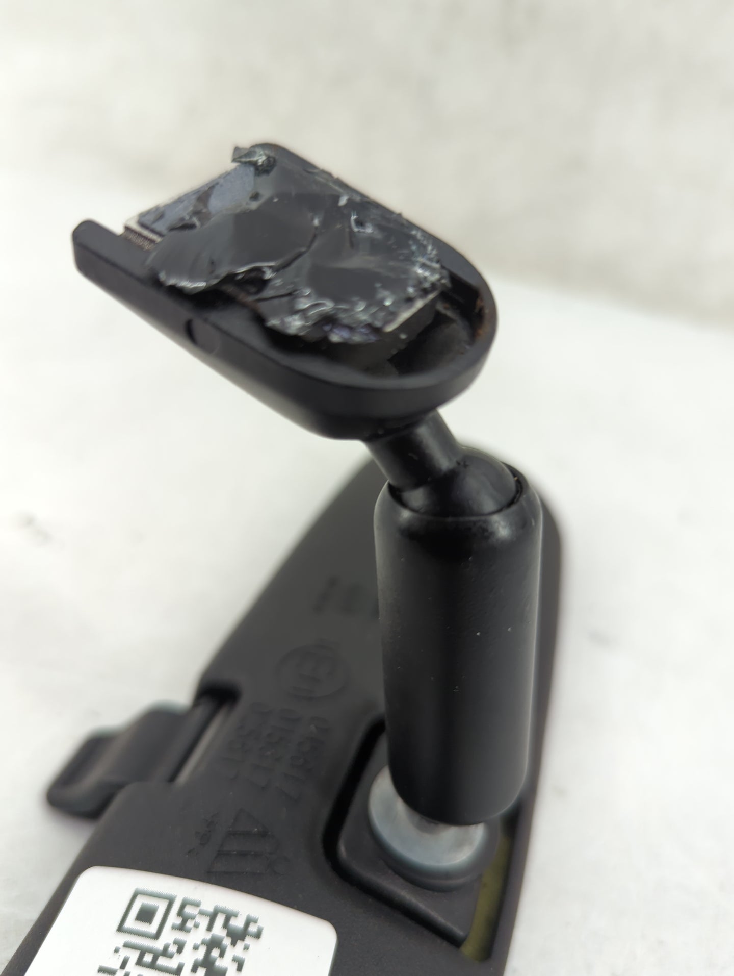 2025 Nissan Rogue Interior Rear View Mirror Replacement OEM Fits OEM Used Auto Parts - Oemusedautoparts1.com