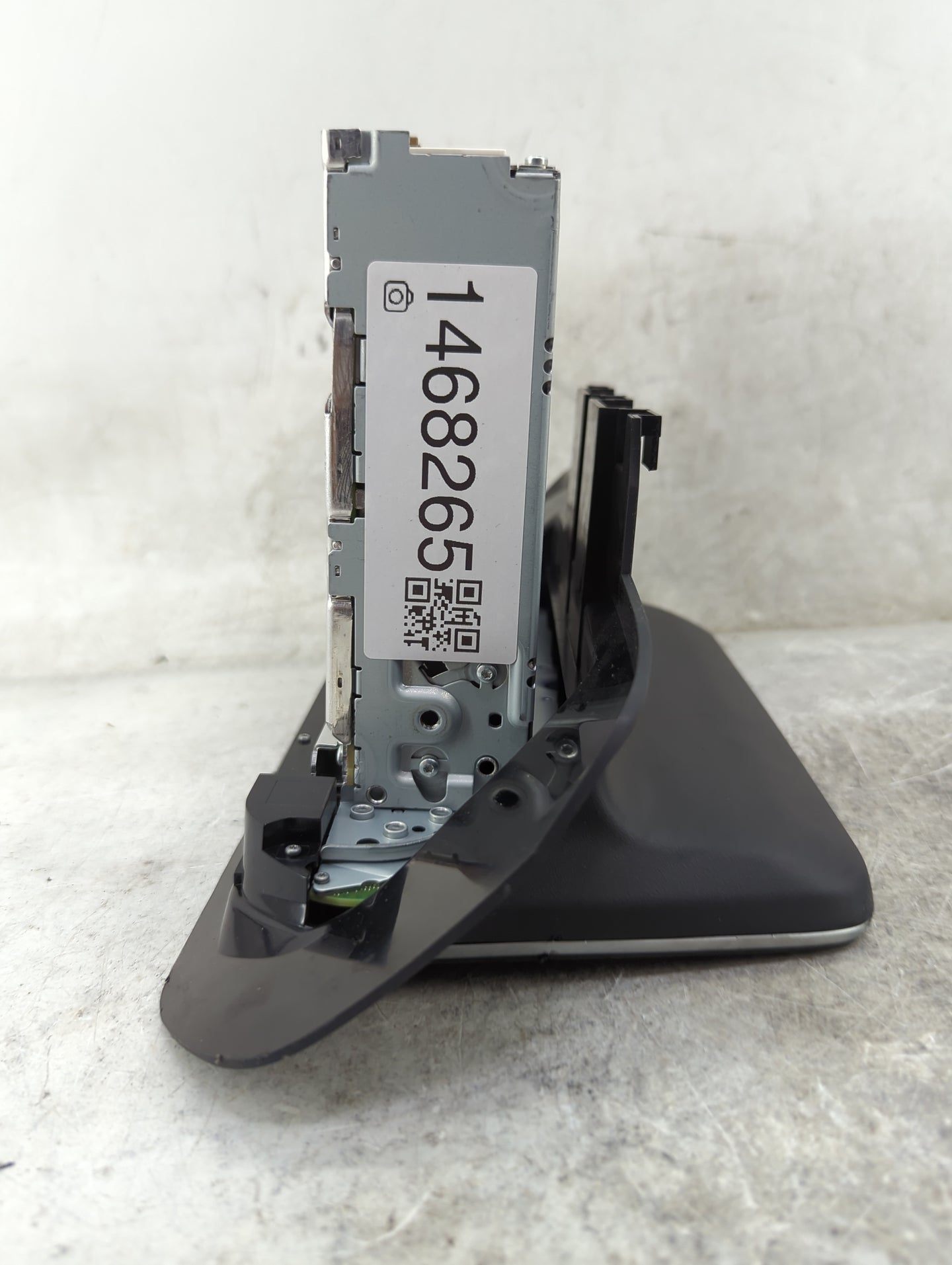 2025 Nissan Rogue Radio AM FM Cd Player Receiver Replacement P/N:2591A4MT0B 7505752025, 283C38352E, AIVIL42P0, YBN-AIVIL42P0