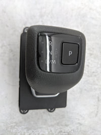 2025 Nissan Rogue Floor Console Assembly Shifter - Oemusedautoparts1.com