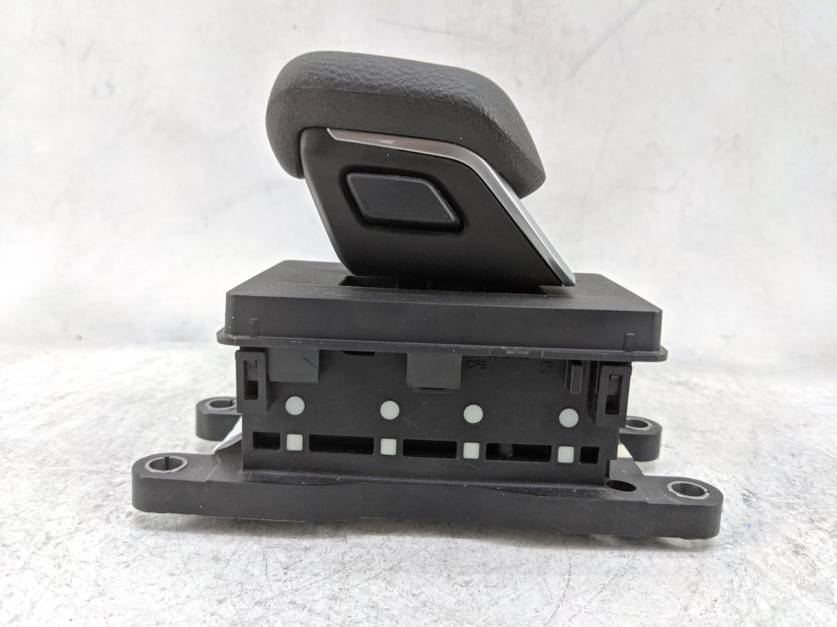 2025 Nissan Rogue Floor Console Assembly Shifter - Oemusedautoparts1.com