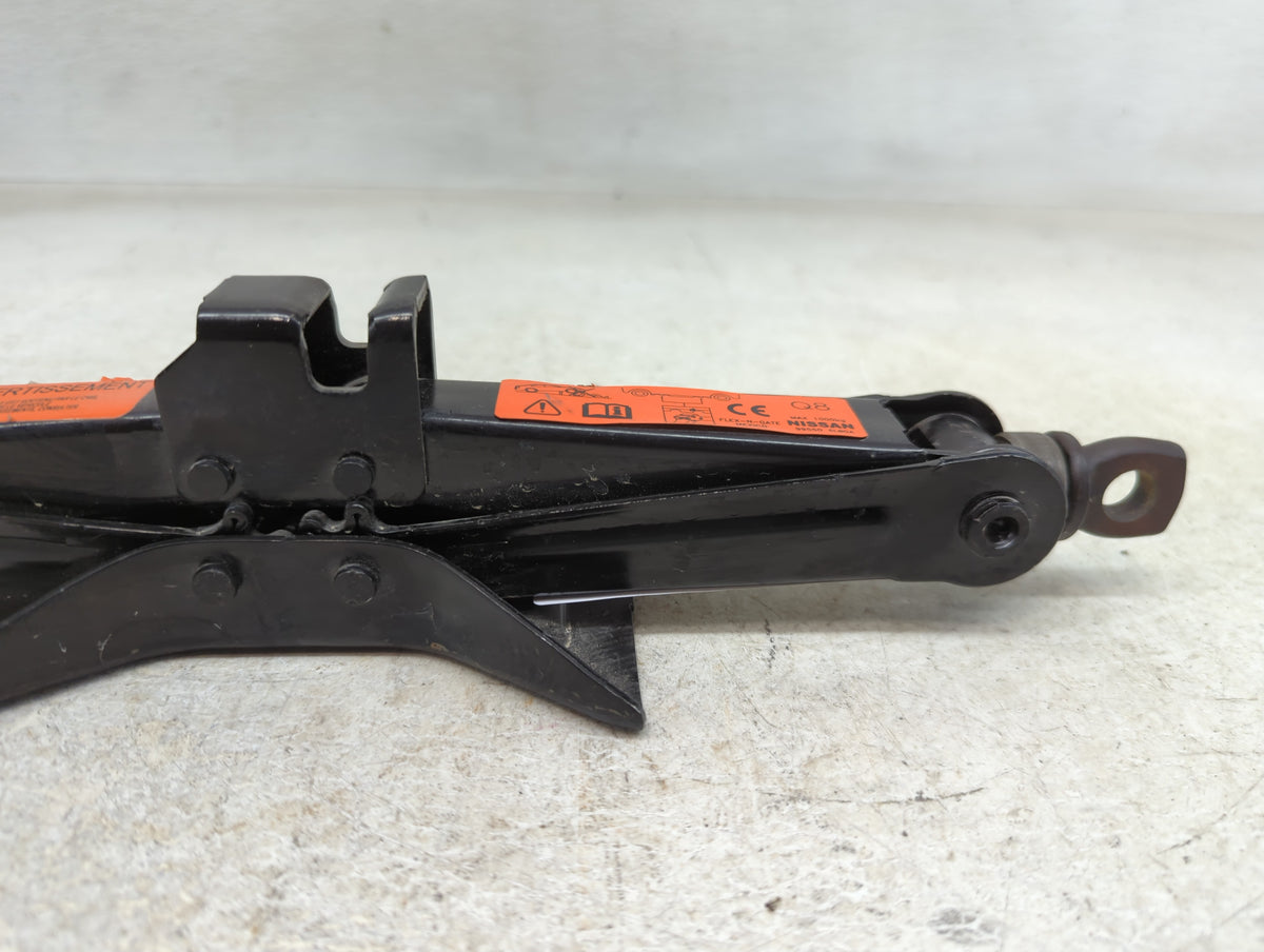 2025 Nissan Sentra Spare Scissor Car Jack - Oemusedautoparts1.com