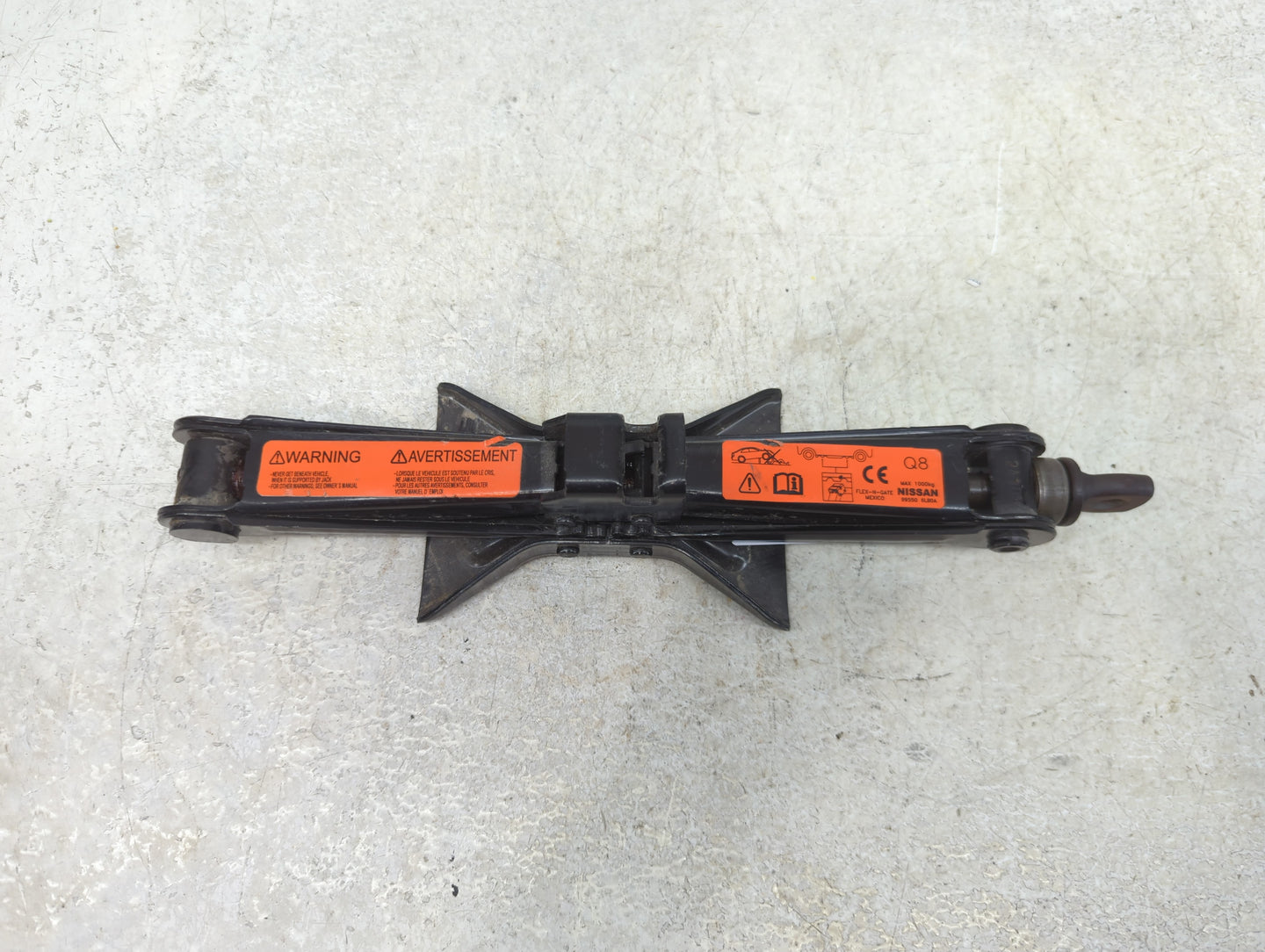 2025 Nissan Sentra Spare Scissor Car Jack - Oemusedautoparts1.com