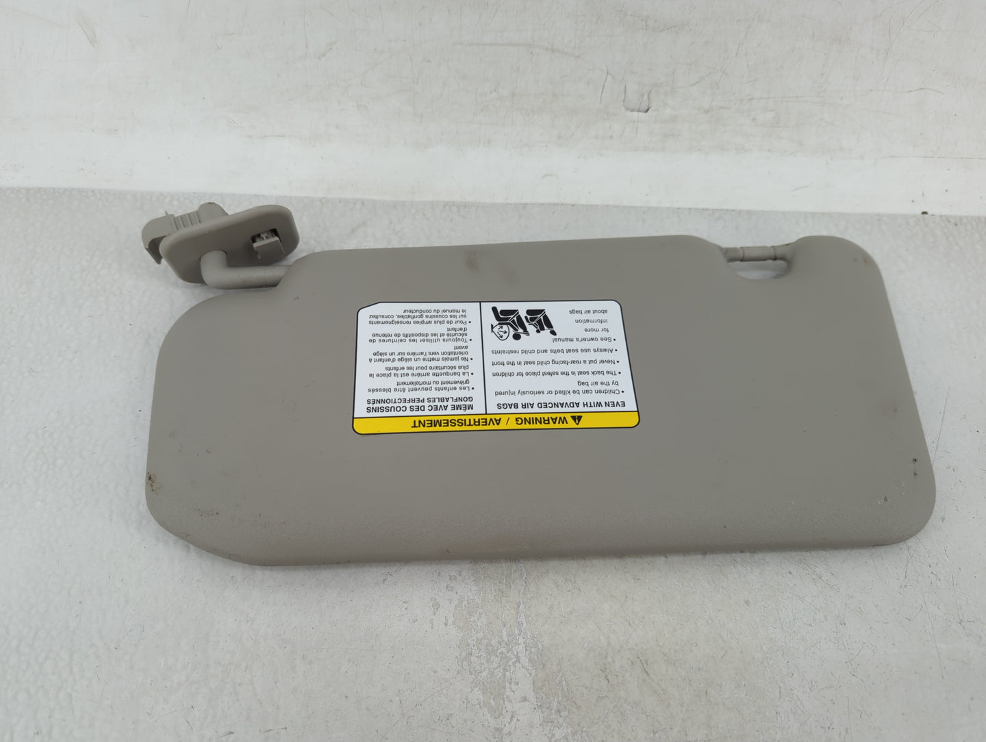 2020-2022 Nissan Sentra Sun Visor Shade Replacement Passenger Right Mirror Fits Fits 2020 2021 2022 OEM Used Auto Parts - Oe