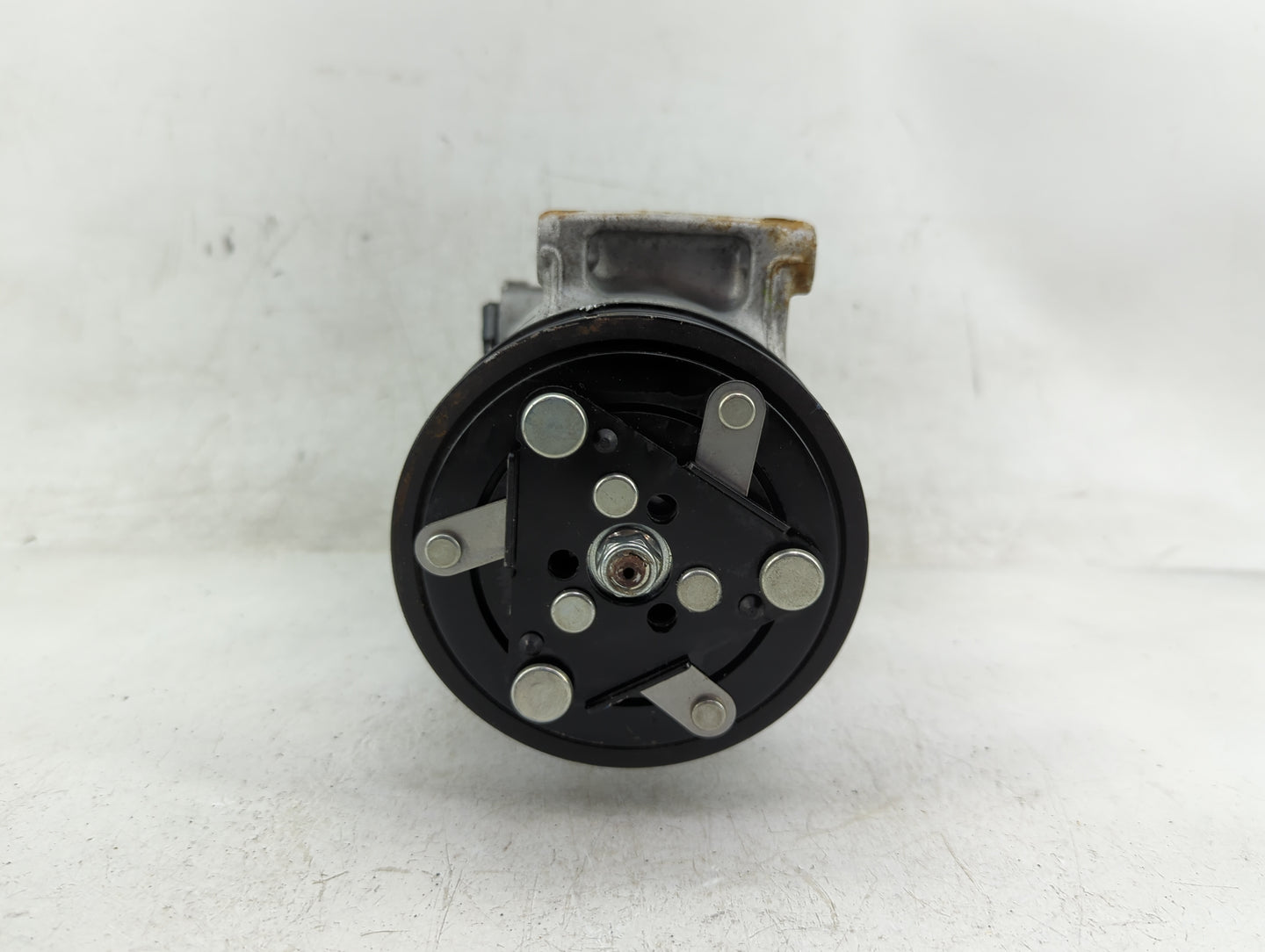 2022-2022 Nissan Sentra Air Conditioning A/c Ac Compressor Oem - Oemusedautoparts1.com