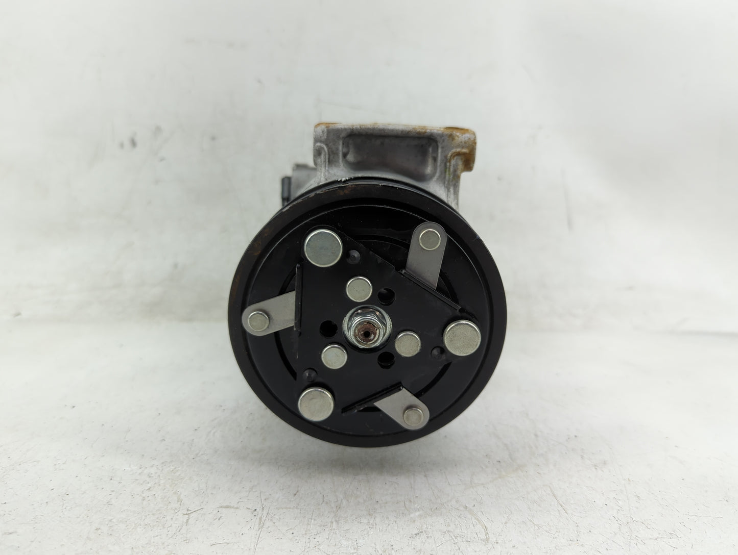 2022-2022 Nissan Sentra Air Conditioning A/c Ac Compressor Oem - Oemusedautoparts1.com