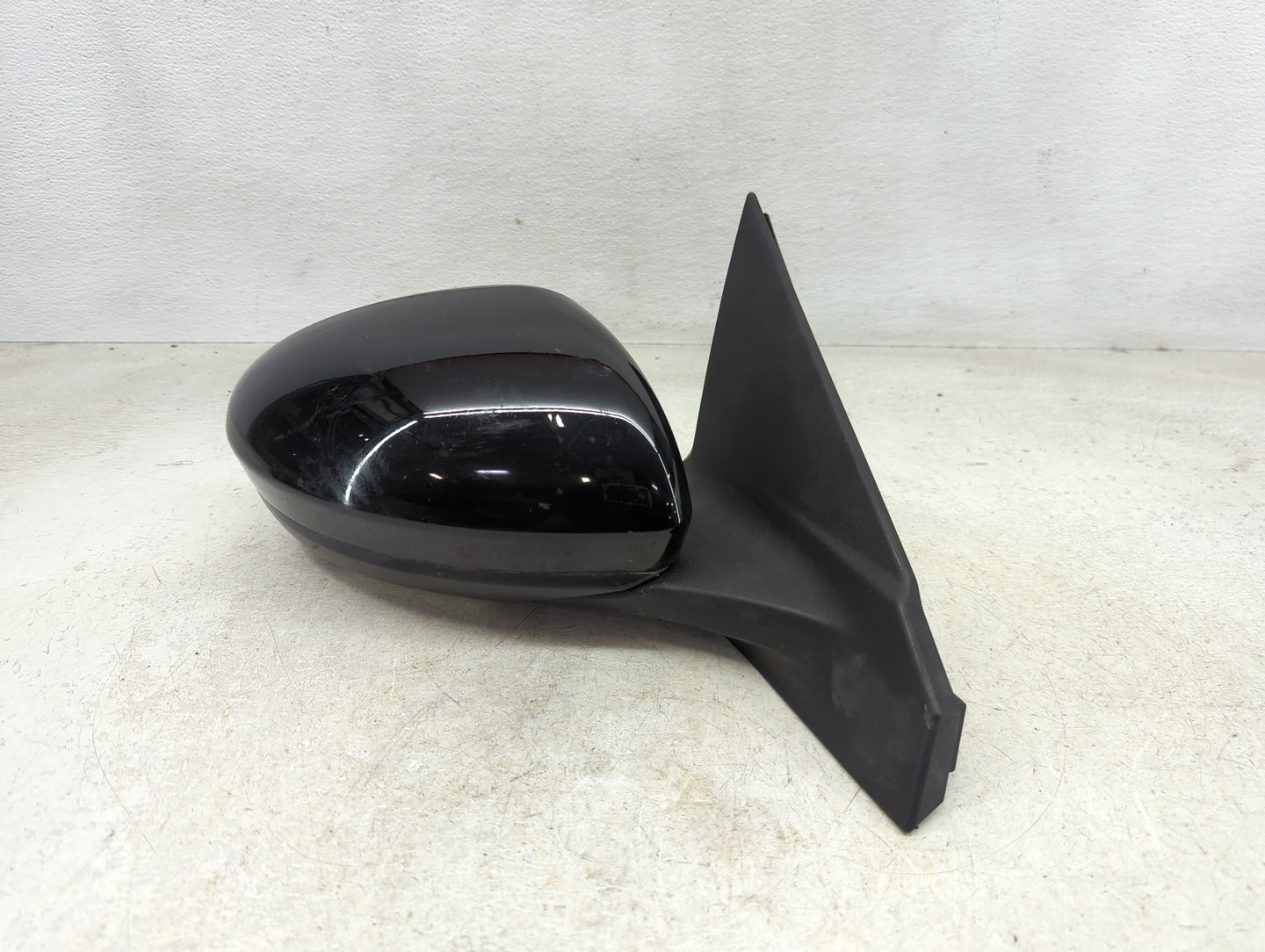 2020-2022 Nissan Sentra Passenger Side View Mirror - Right Door Mirror OEM Used - Oemusedautoparts1.com