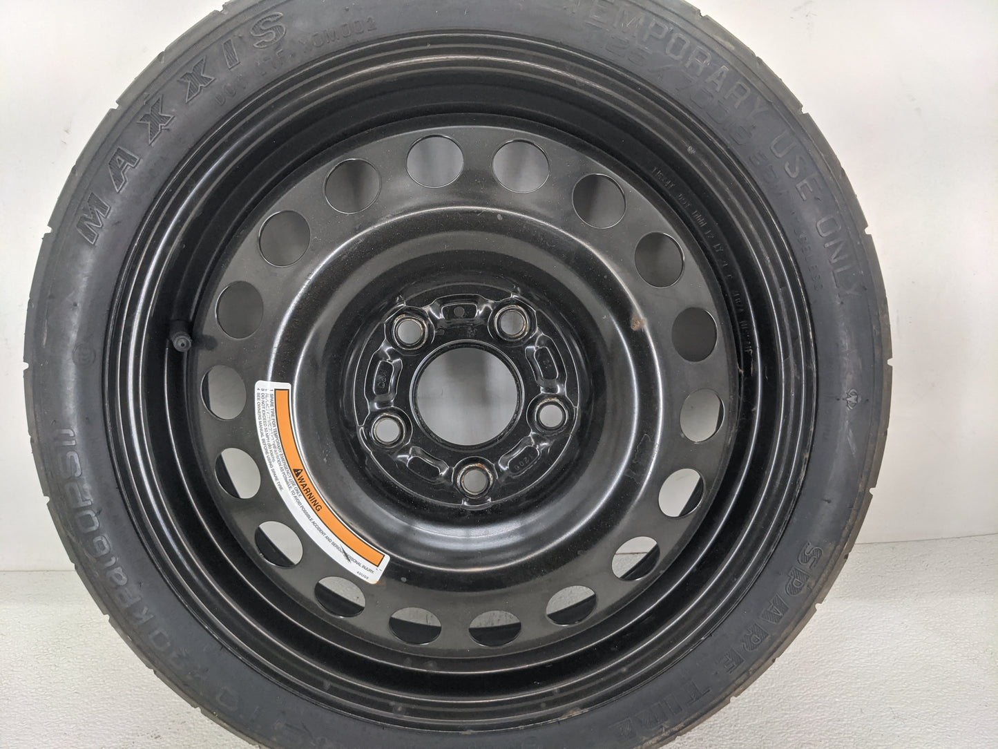 2020-2022 Nissan Sentra Spare Donut Tire Wheel Rim Oem 1420878 - Oemusedautoparts1.com
