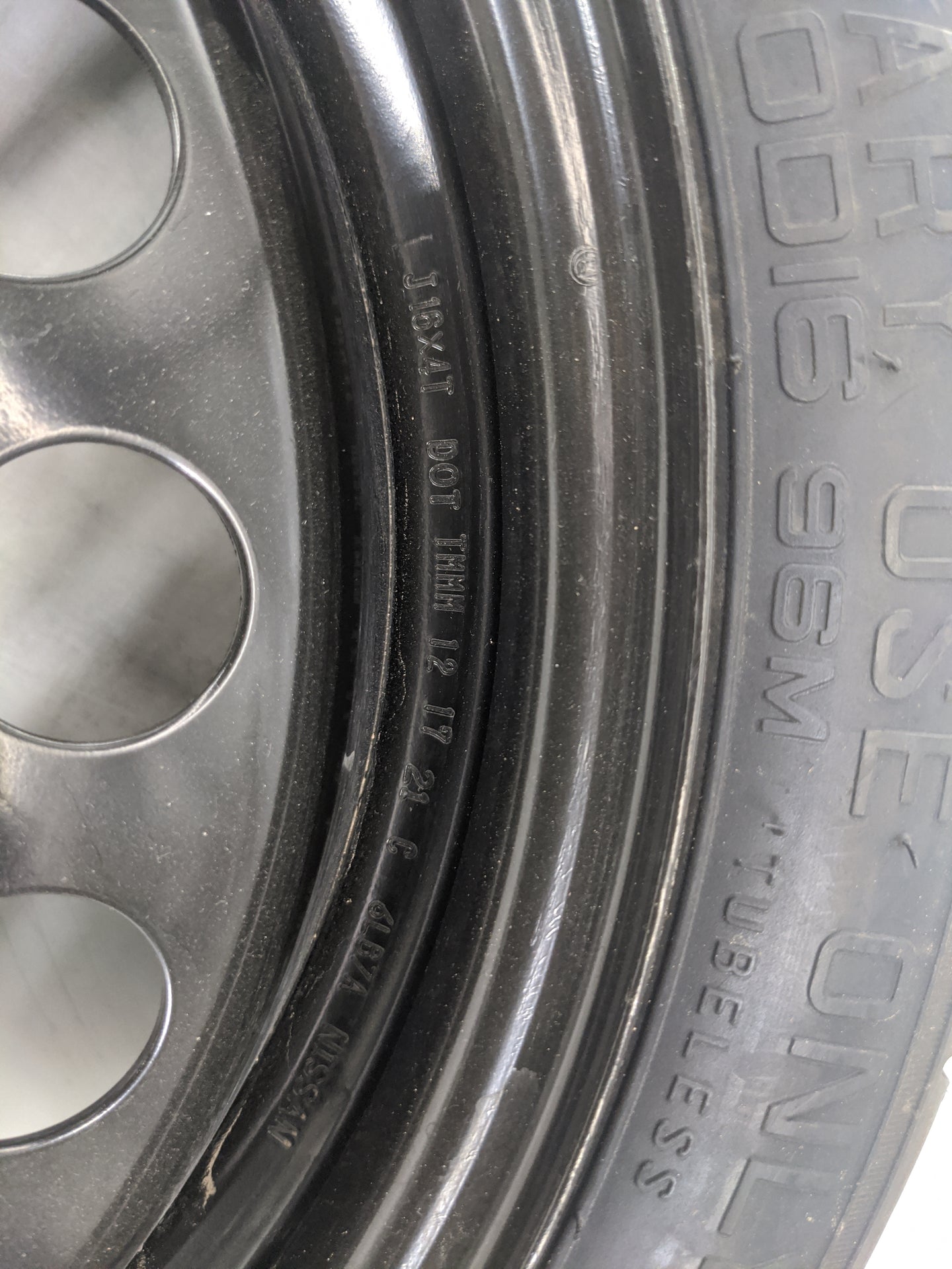 2020-2022 Nissan Sentra Spare Donut Tire Wheel Rim Oem 1420878 - Oemusedautoparts1.com