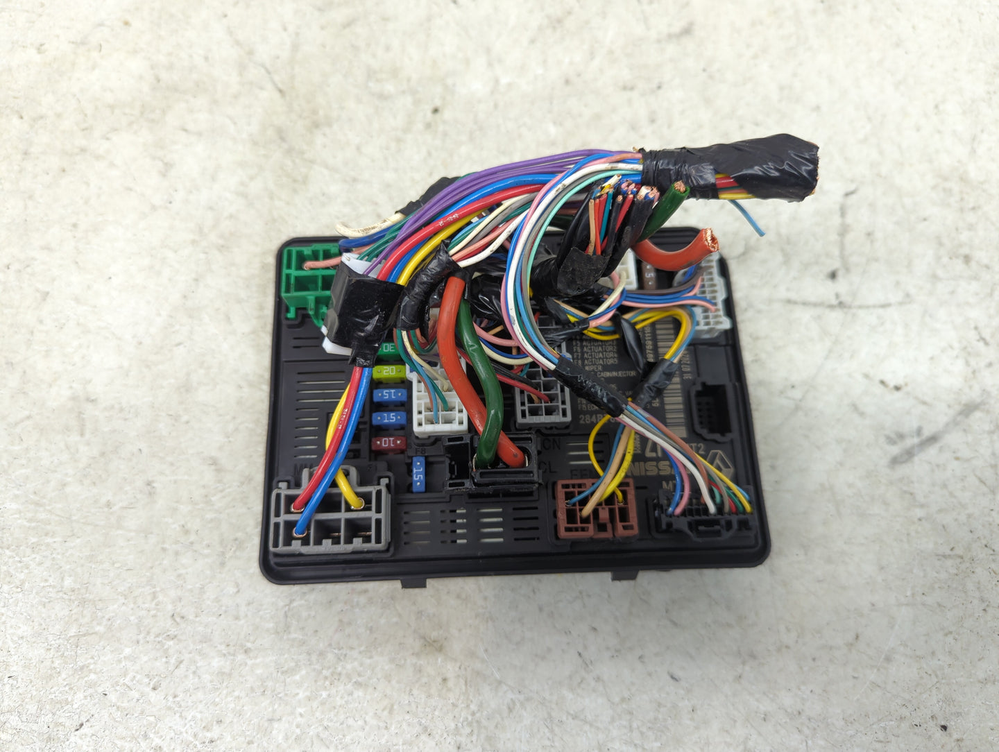 2020-2022 Nissan Sentra Fusebox Fuse Box Panel Relay Module P/N:284B76LA0B Fits Fits 2020 2021 2022 OEM Used Auto Parts - Oe