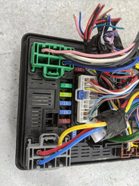 2020-2022 Nissan Sentra Fusebox Fuse Box Panel Relay Module P/N:284B76LA0B 5DW511F01, 8977108070 Fits Fits 2020 2021 2022 OE