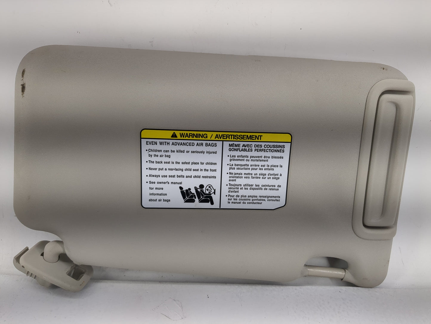 2025 Nissan Versa Sun Visor Shade Replacement Passenger Right Mirror Fits OEM Used Auto Parts - Oemusedautoparts1.com