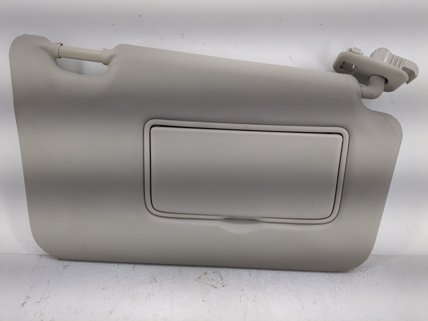 2025 Nissan Versa Sun Visor Shade Replacement Passenger Right Mirror Fits OEM Used Auto Parts - Oemusedautoparts1.com
