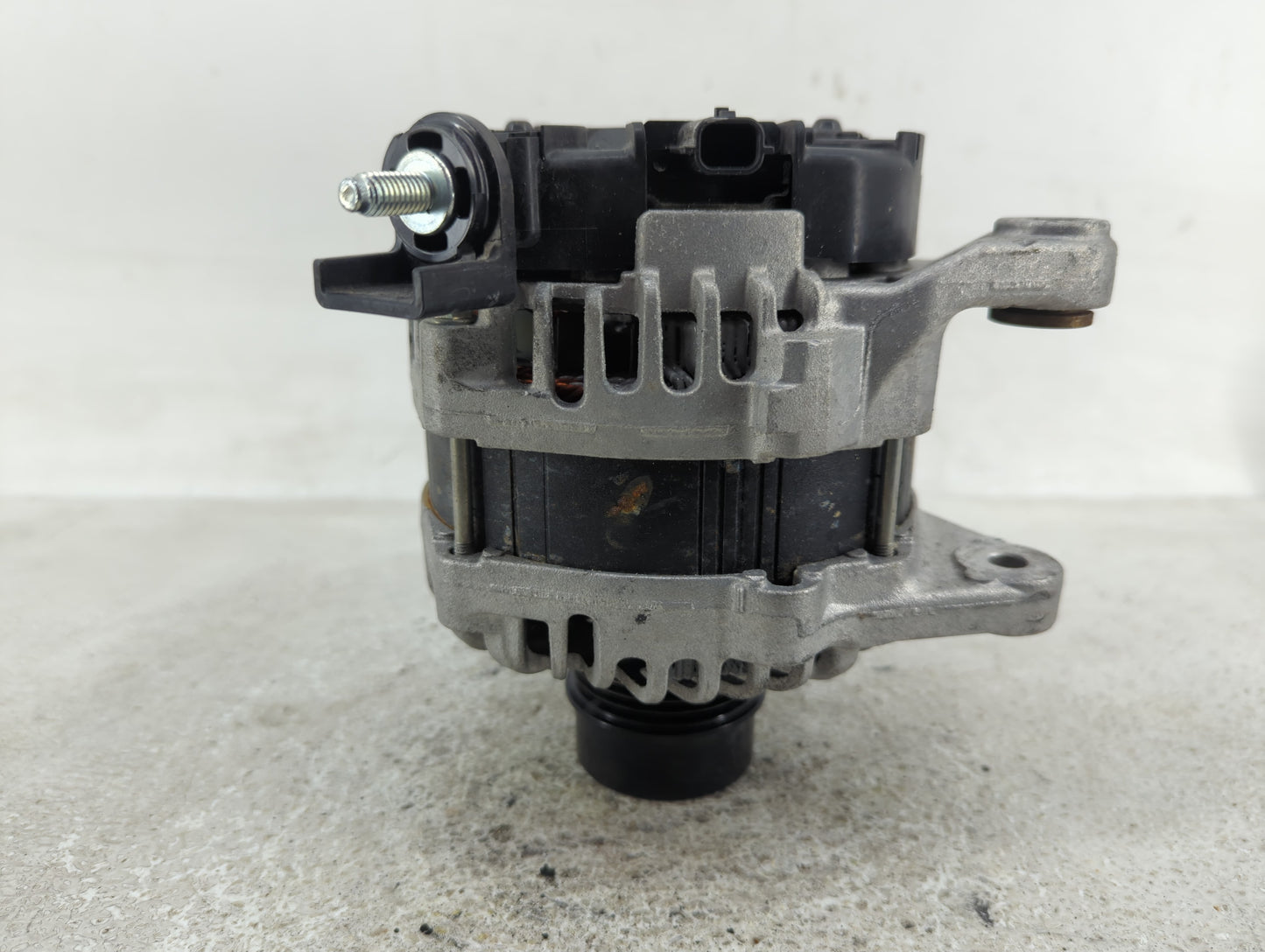 2022 Nissan Versa Alternator Replacement Generator Charging Assembly Engine OEM P/N:231009VC0A A2TV3081ZX Fits OEM Used Auto