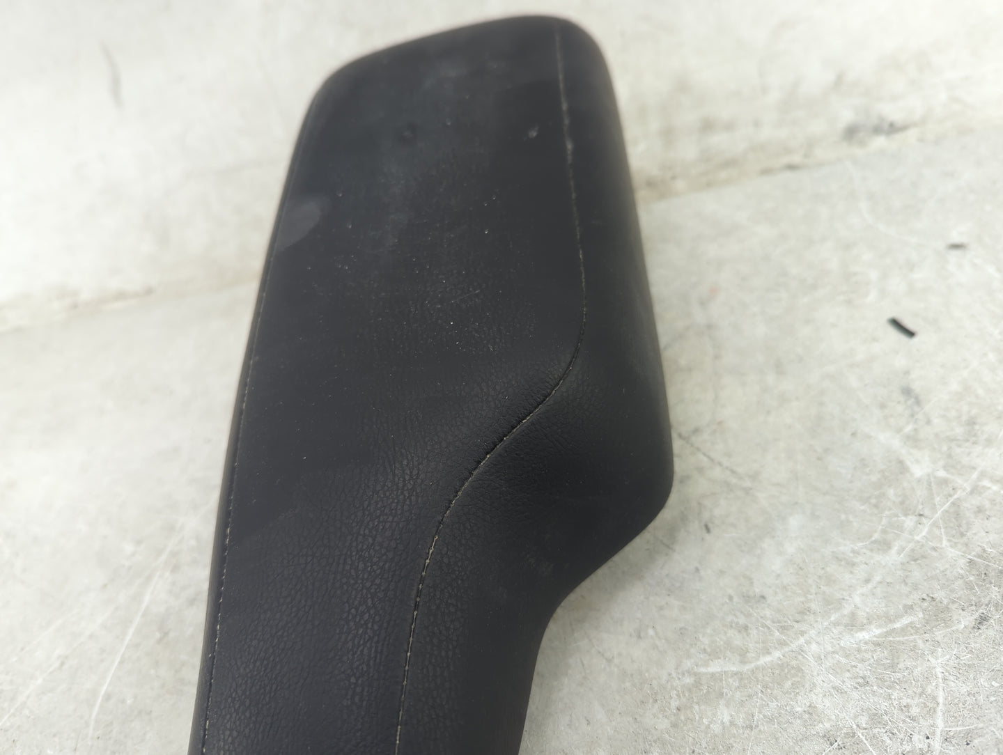 2025 Nissan Versa Center Console Armrest Cover Lid Fits OEM Used Auto Parts - Oemusedautoparts1.com