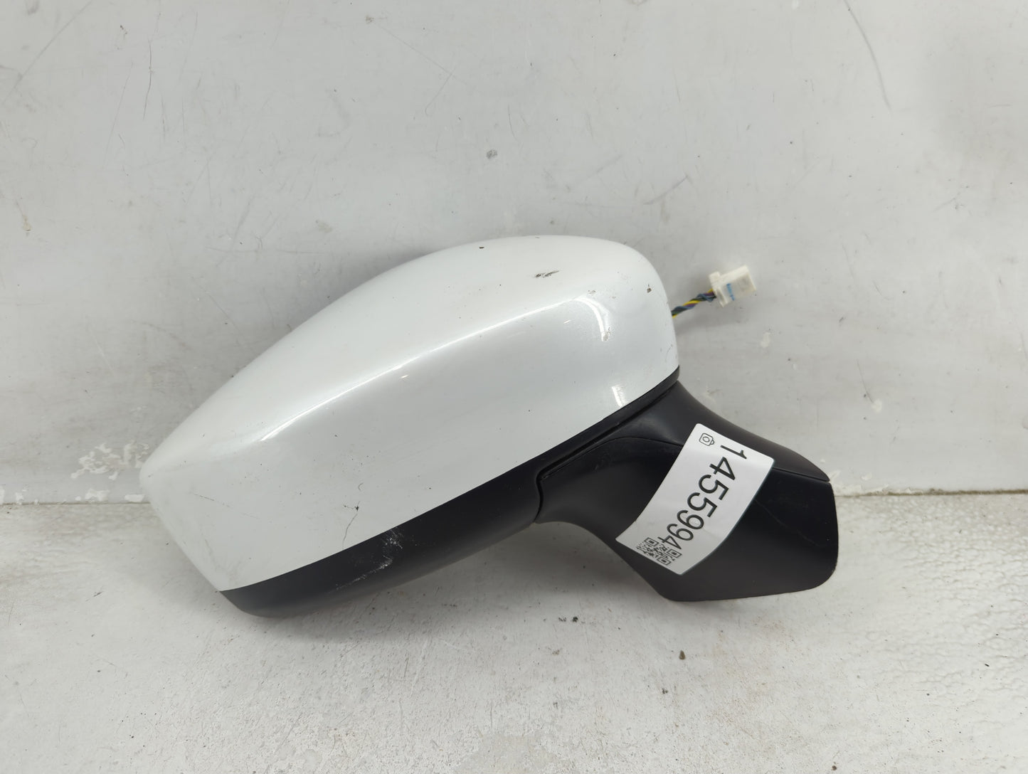 2025 Nissan Versa Passenger Side View Mirror - Right Door Mirror OEM Used - Oemusedautoparts1.com