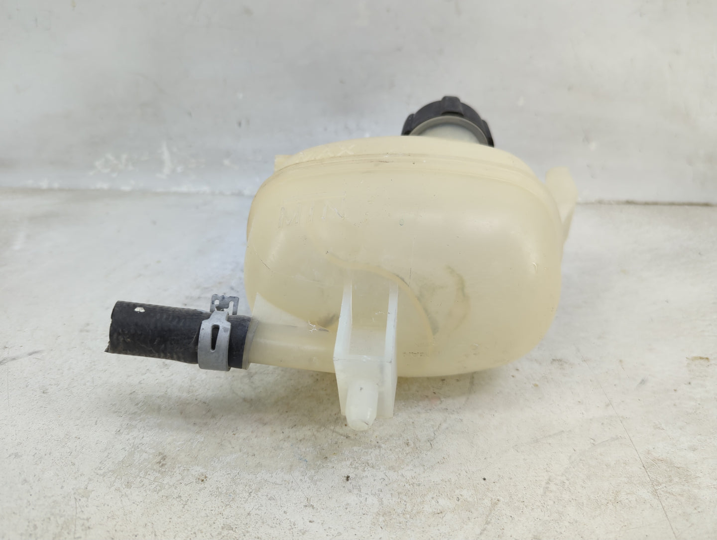 2025 Nissan Versa Radiator Coolant Overflow Expansion Tank Bottle - Oemusedautoparts1.com