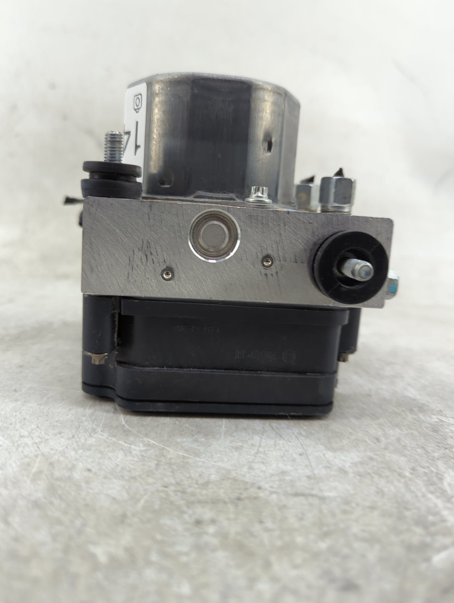 2025 Nissan Versa ABS Pump Control Module Replacement P/N:0265957369 01 00074, 201 0684 Fits OEM Used Auto Parts - Oemusedau