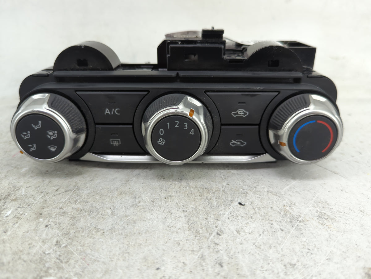 2025 Nissan Versa Climate Control Module Temperature AC/Heater Replacement P/N:T669213A Fits OEM Used Auto Parts - Oemusedau
