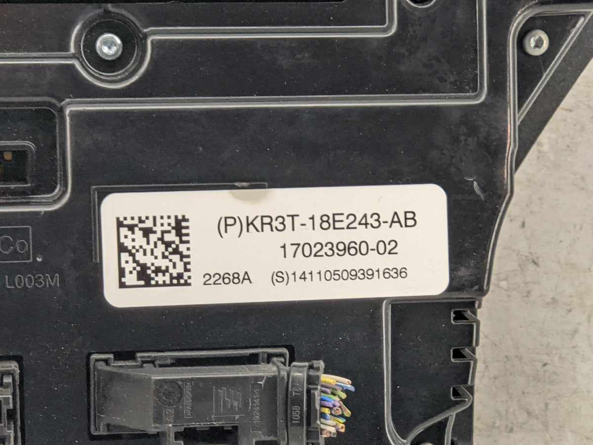 2025 Nissan Versa Climate Control Module Temperature AC/Heater Replacement P/N:KR3T-18E243-AB 17023960-02 Fits OEM Used Auto