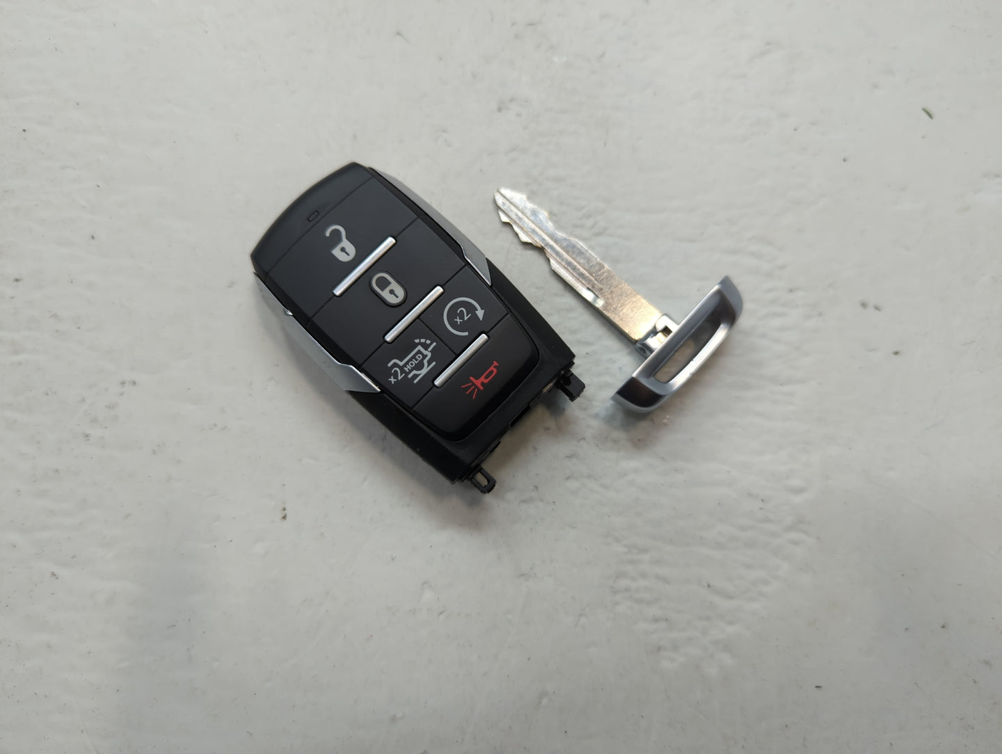 Ram 1500 Keyless Entry Remote Fob OHT4882056 | OHT-4882056 68523814 5 buttons - Oemusedautoparts1.com