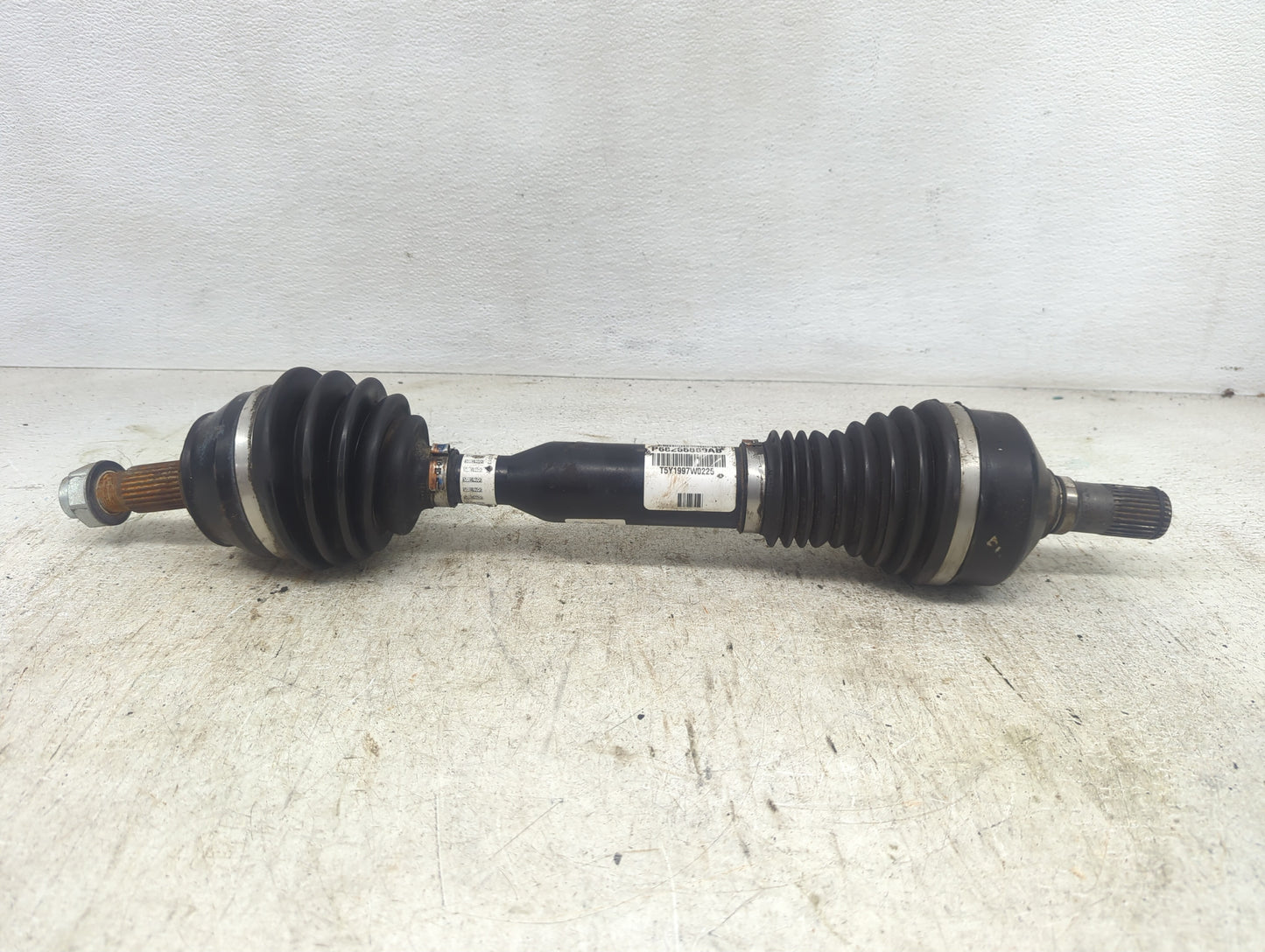 2025 Ram 1500 Axle Shaft Front Driver Cv C/v - Oemusedautoparts1.com