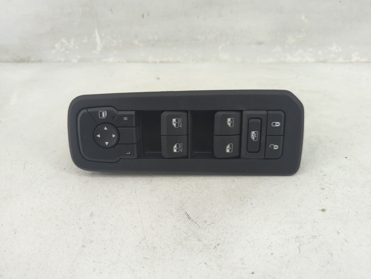 2025 Ram 3500 Master Power Window Switch Replacement Driver Side Left P/N:68574287AB 120070144 Fits OEM Used Auto Parts - Oe