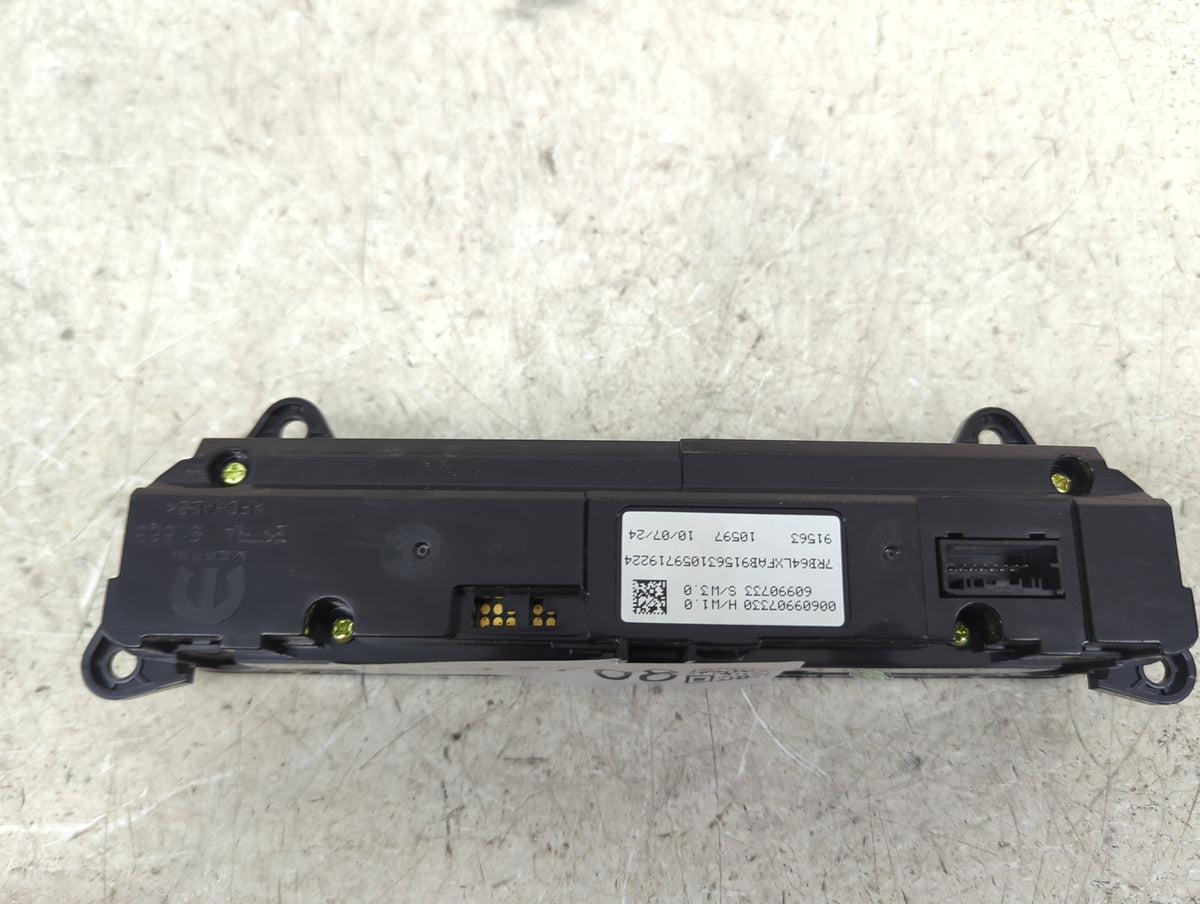 2025 Ram Promaster 2500 Climate Control Module Temperature AC/Heater Replacement P/N:0069907330 6099067333 Fits OEM Used Aut