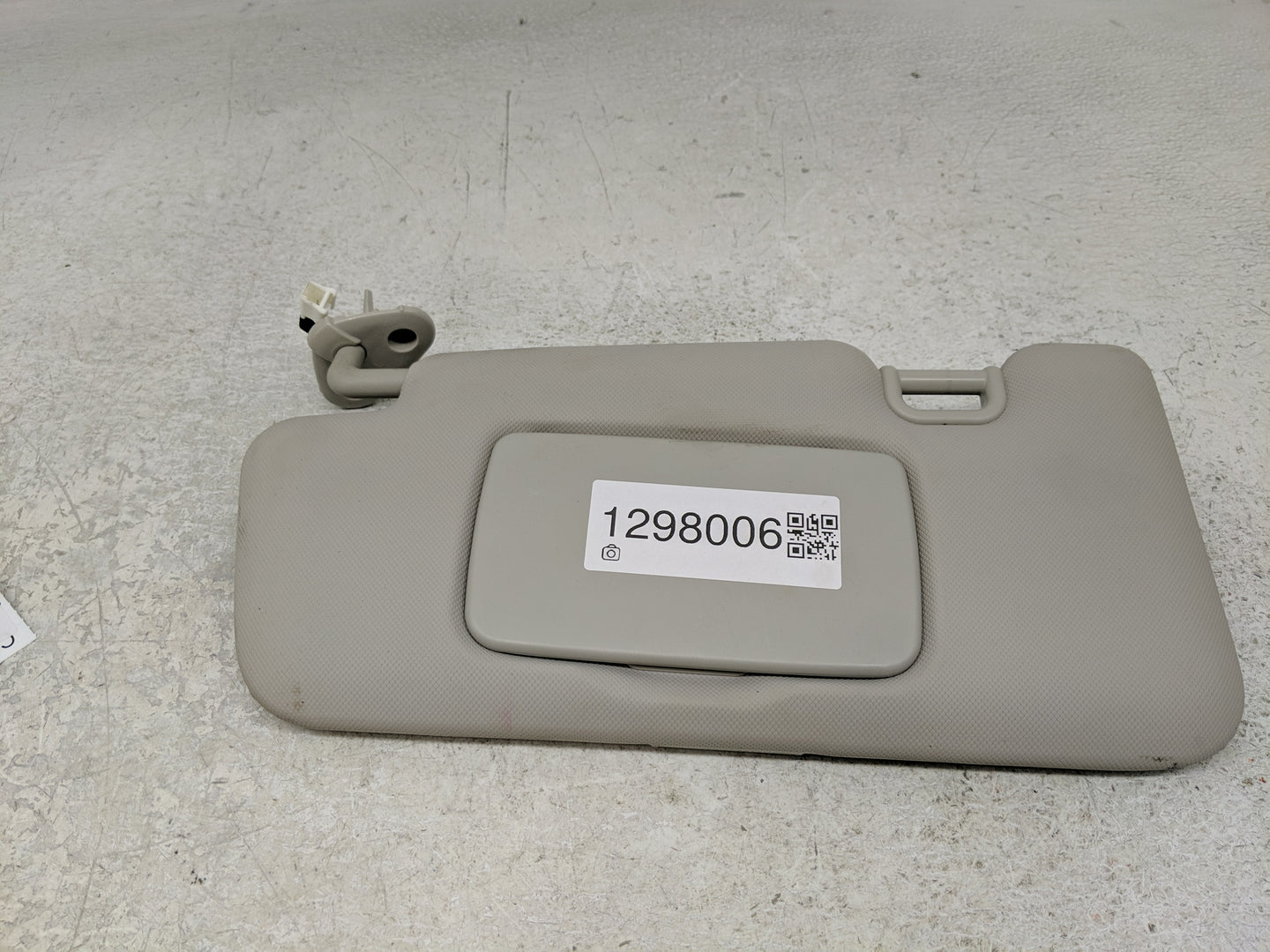 2025 Subaru Xv Sun Visor Shade Replacement Driver Left Mirror Fits OEM Used Auto Parts - Oemusedautoparts1.com