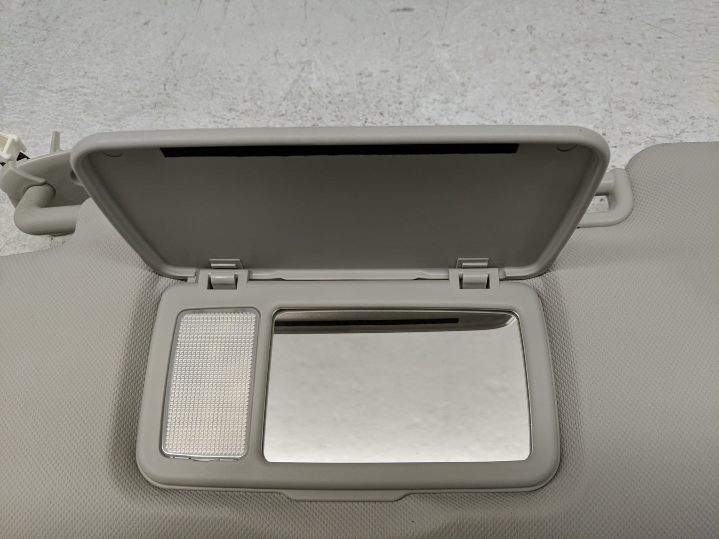 2025 Subaru Xv Sun Visor Shade Replacement Driver Left Mirror Fits OEM Used Auto Parts - Oemusedautoparts1.com