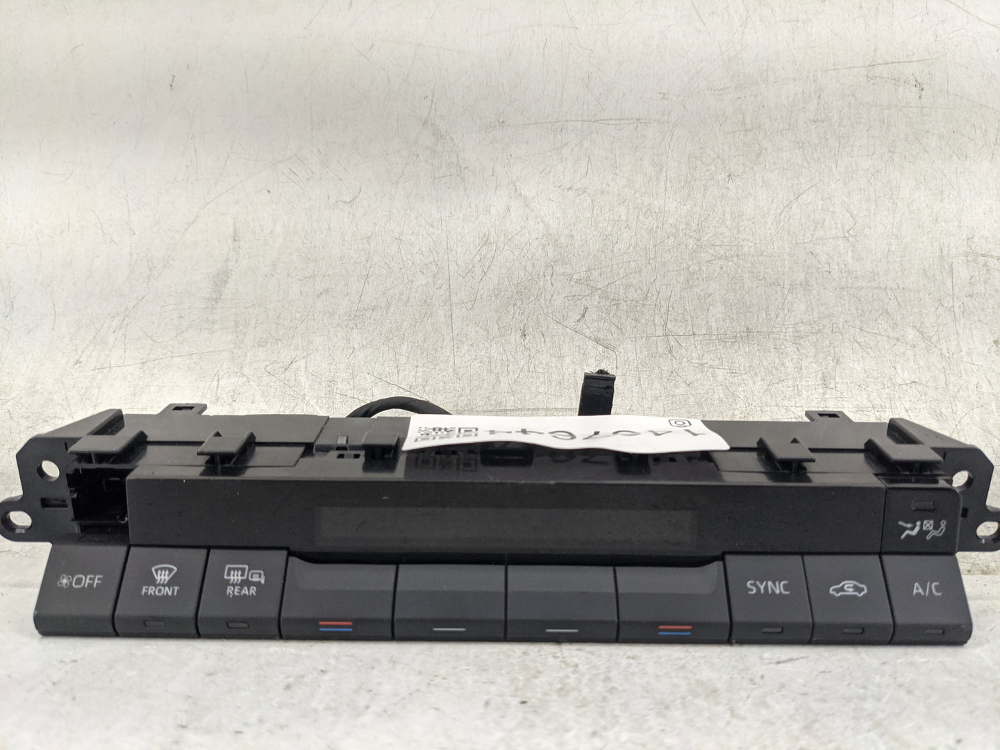2025 Toyota Camry Climate Control Module Temperature AC/Heater Replacement Fits OEM Used Auto Parts - Oemusedautoparts1.com