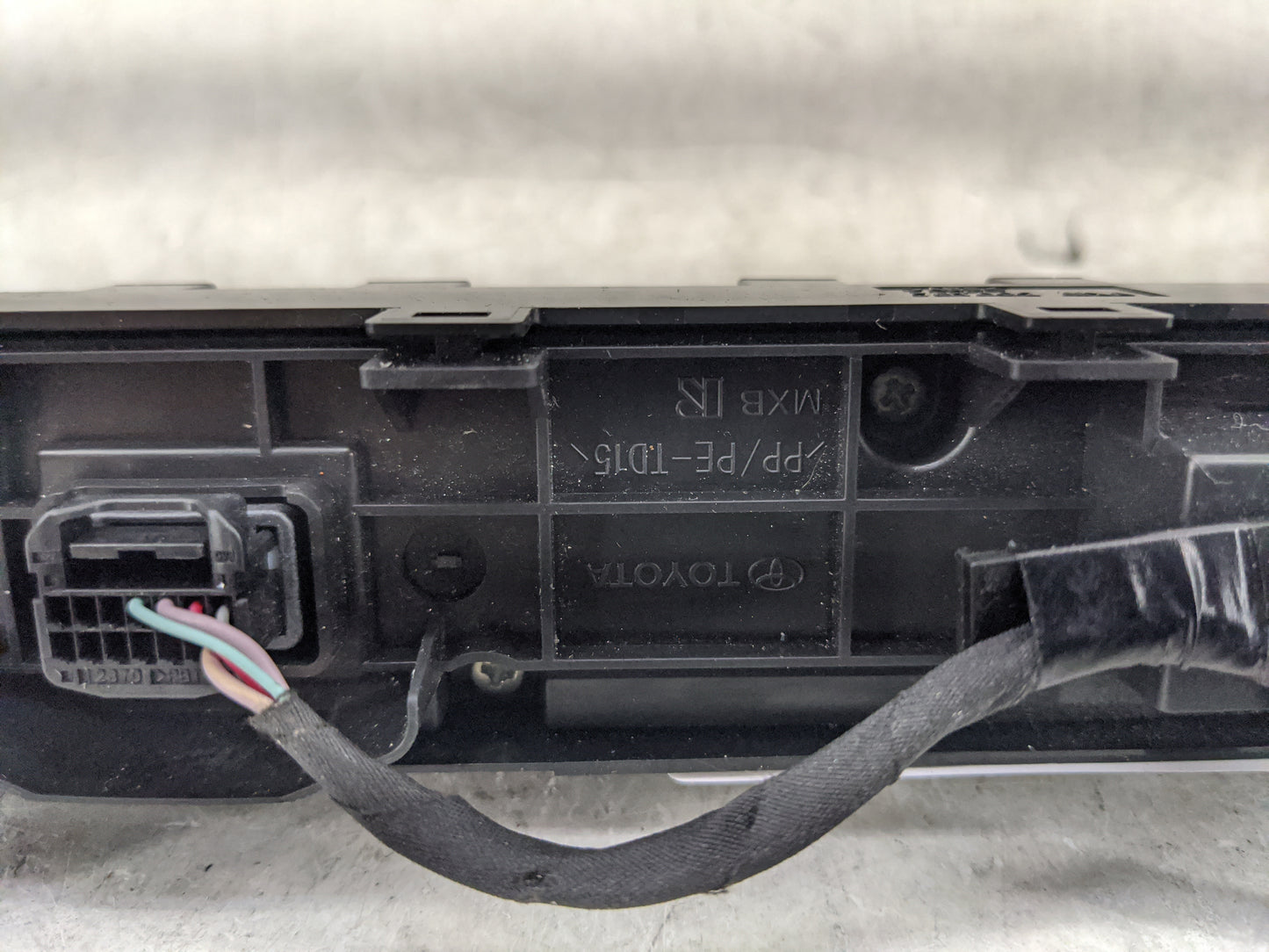 2025 Toyota Camry Climate Control Module Temperature AC/Heater Replacement Fits OEM Used Auto Parts - Oemusedautoparts1.com