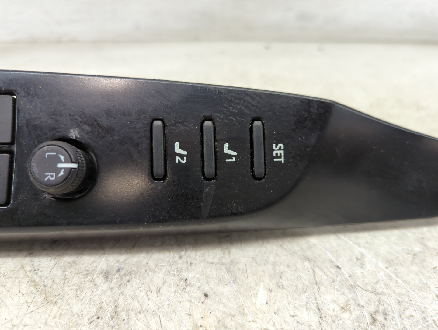 2018-2022 Toyota Camry Master Power Window Switch Replacement Driver Side Left P/N:692-0A58 84040-0E131 Fits OEM Used Auto P