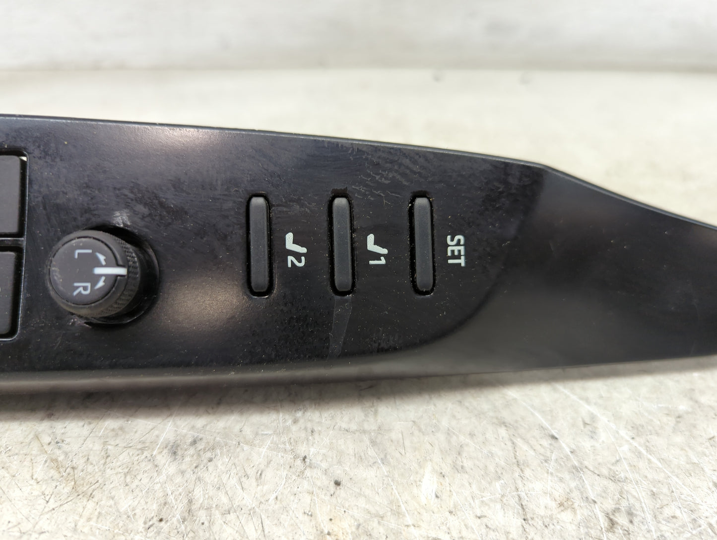 2018-2022 Toyota Camry Master Power Window Switch Replacement Driver Side Left P/N:692-0A58 84040-0E131 Fits OEM Used Auto P