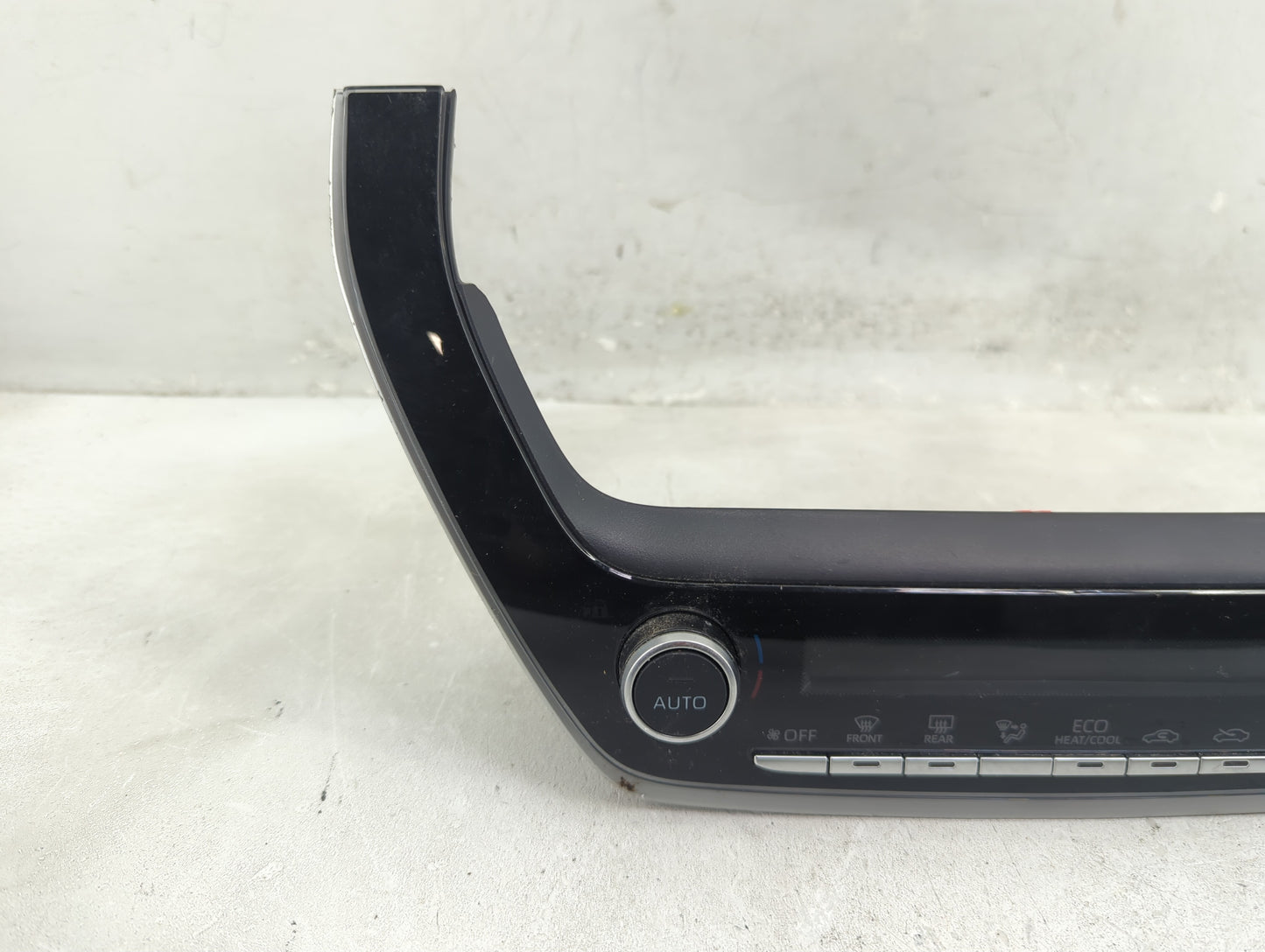2025 Toyota Corolla Climate Control Module Temperature AC/Heater Replacement P/N:75R529 55900-02M00 Fits OEM Used Auto Parts