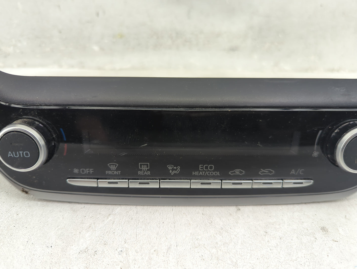 2025 Toyota Corolla Climate Control Module Temperature AC/Heater Replacement P/N:75R529 55900-02M00 Fits OEM Used Auto Parts