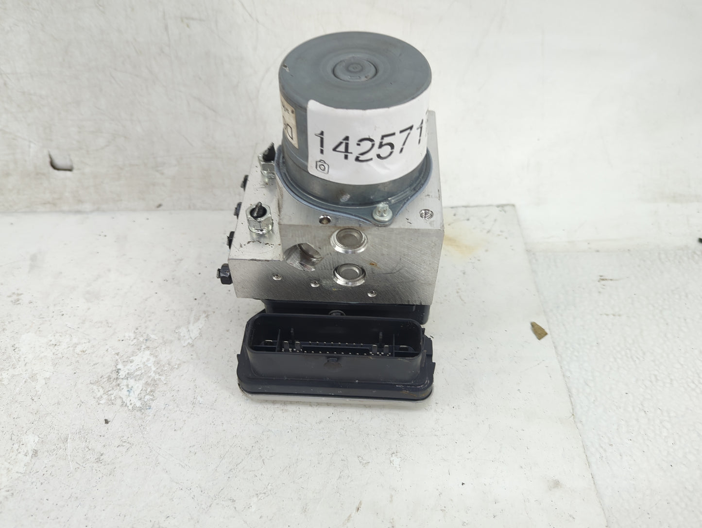 2025 Toyota Corolla ABS Pump Control Module Replacement P/N:44540 02F01 D6278001325040201484 Fits OEM Used Auto Parts - Oemu