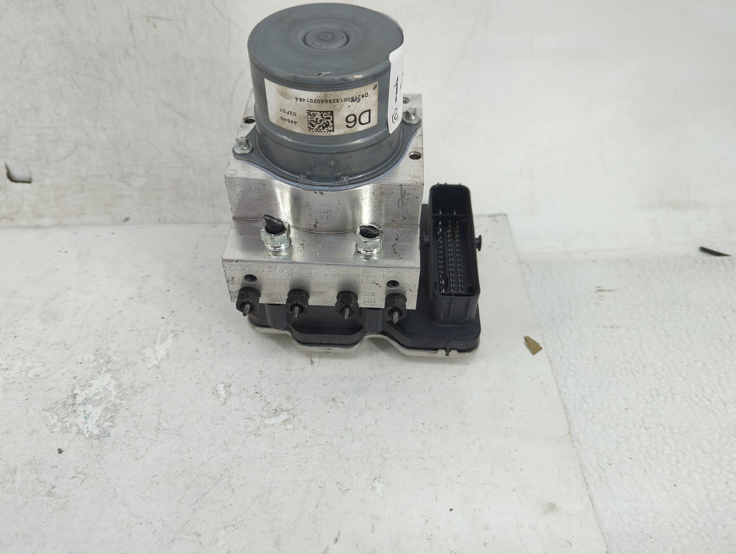 2025 Toyota Corolla ABS Pump Control Module Replacement P/N:44540 02F01 D6278001325040201484 Fits OEM Used Auto Parts - Oemu